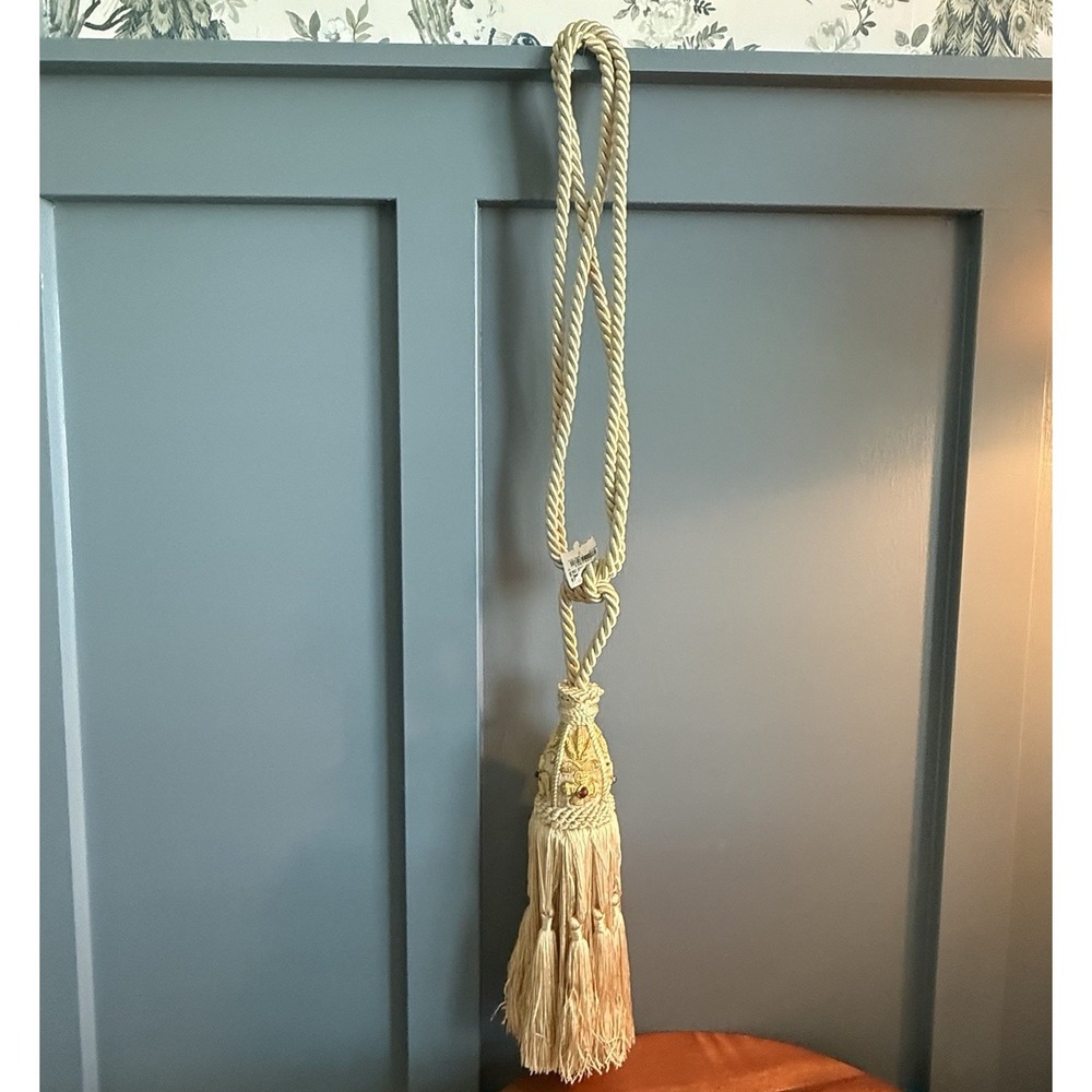 Vintage 90's Oversized‎ 30" Decorative Tassel Tieback Cream Beige Fringe
